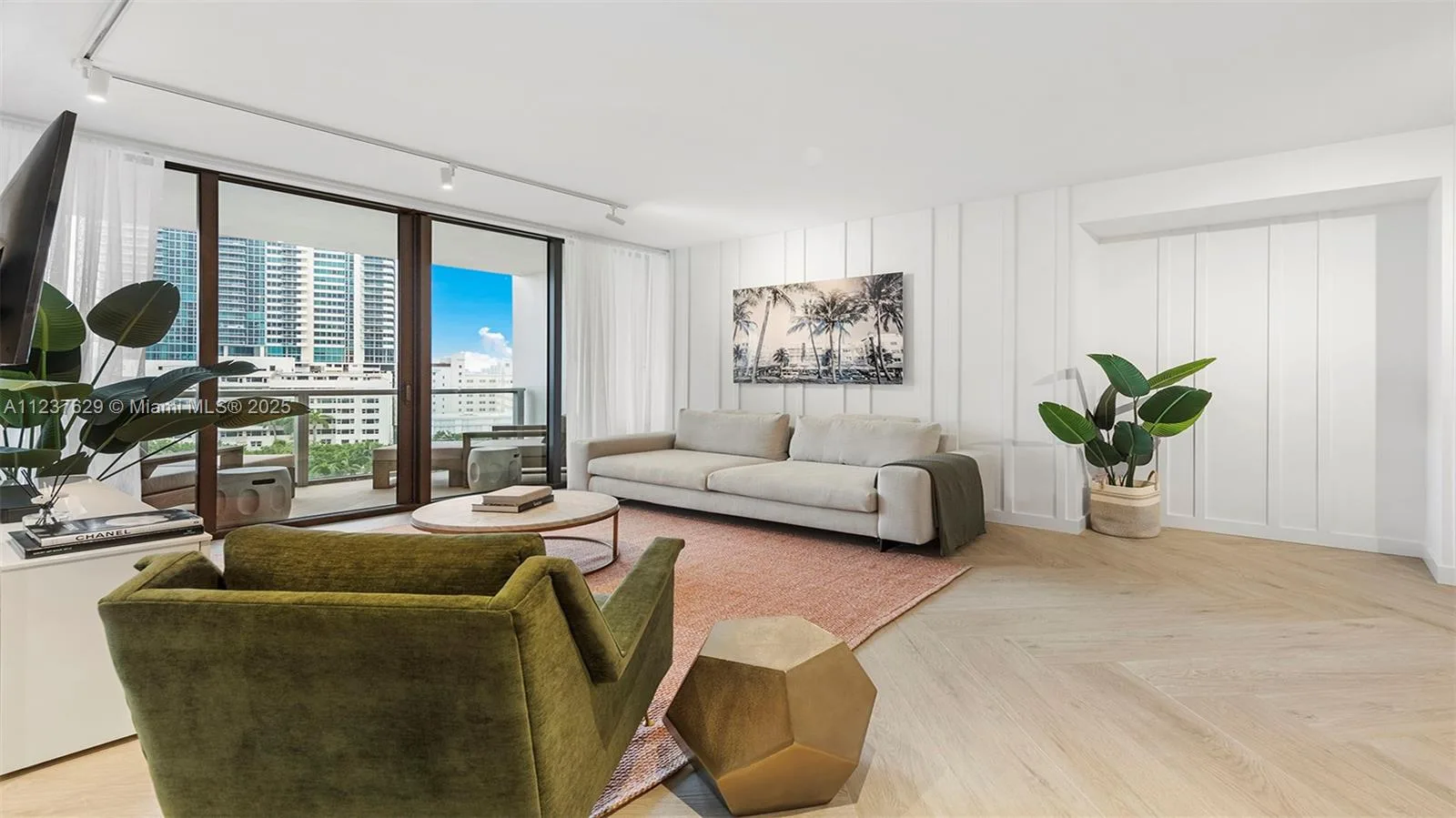 2201 Collins Ave # 804, Miami Beach, FL 33139 photo 6