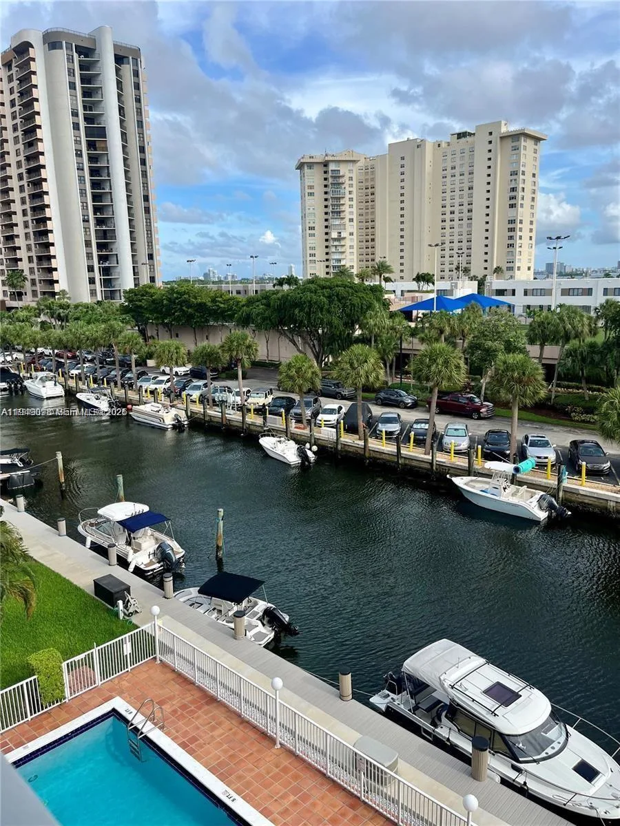 1650 NE 115th St # 311, Miami, FL 33181 photo 12