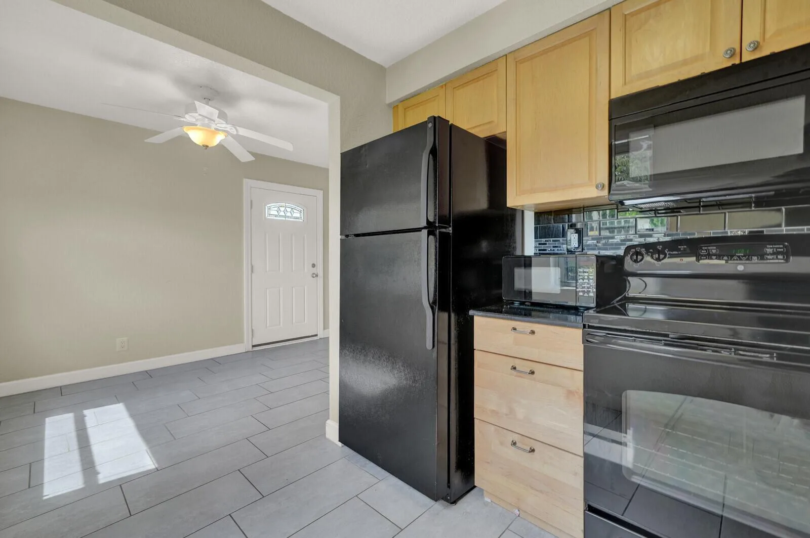 742 Normandy P, Delray Beach, FL 33484 photo 10