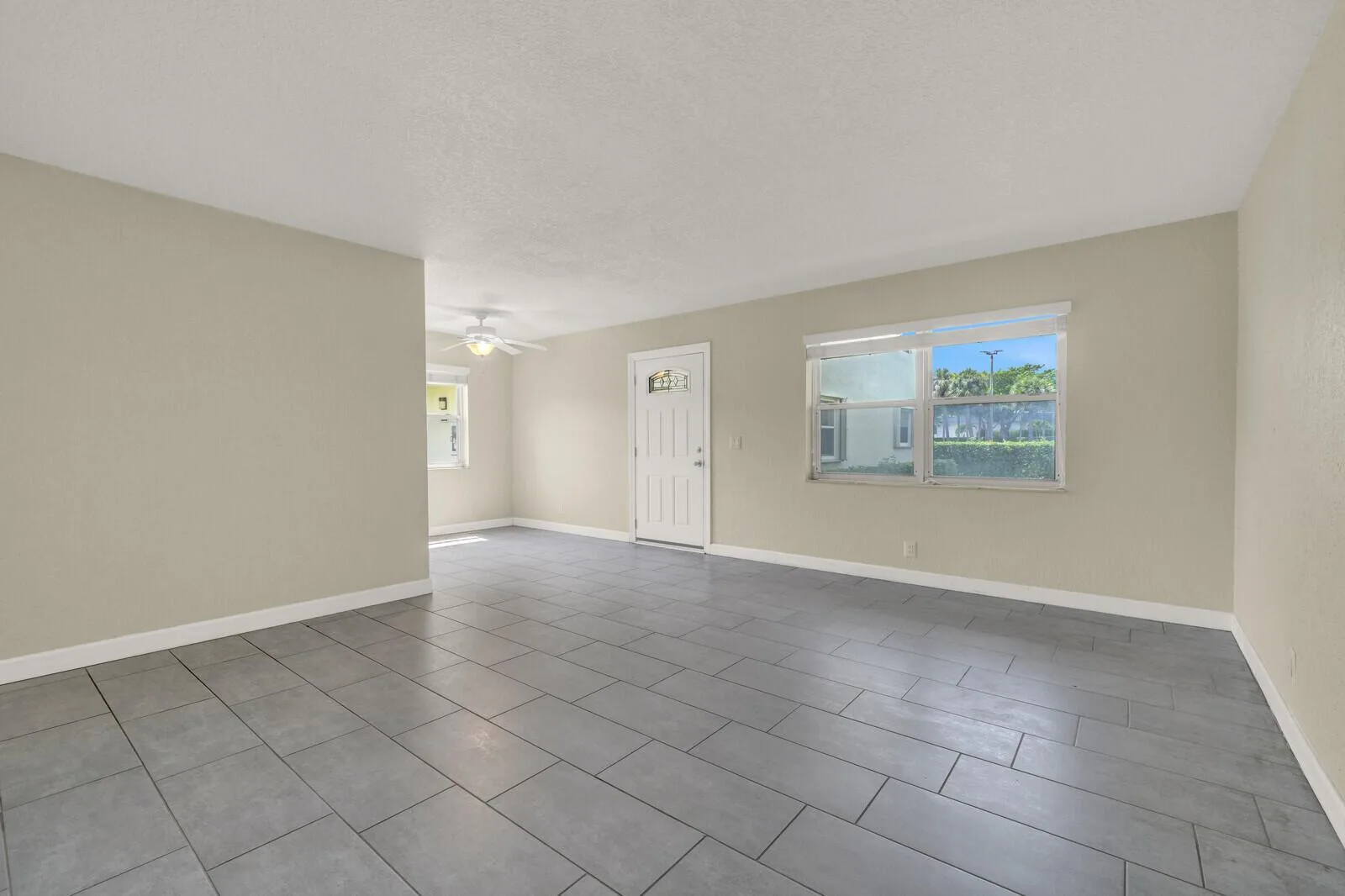742 Normandy P, Delray Beach, FL 33484 photo 4