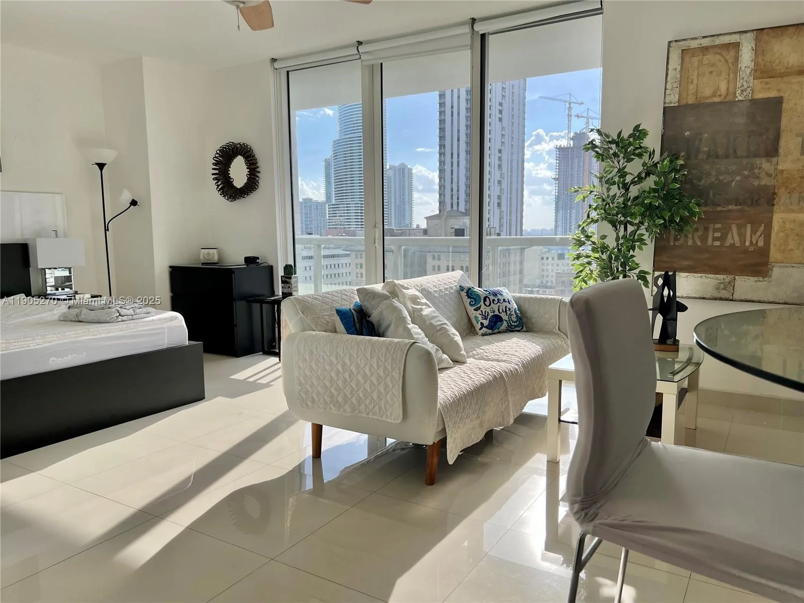50 Biscayne Blvd # 1809, Miami, FL 33132 photo 2