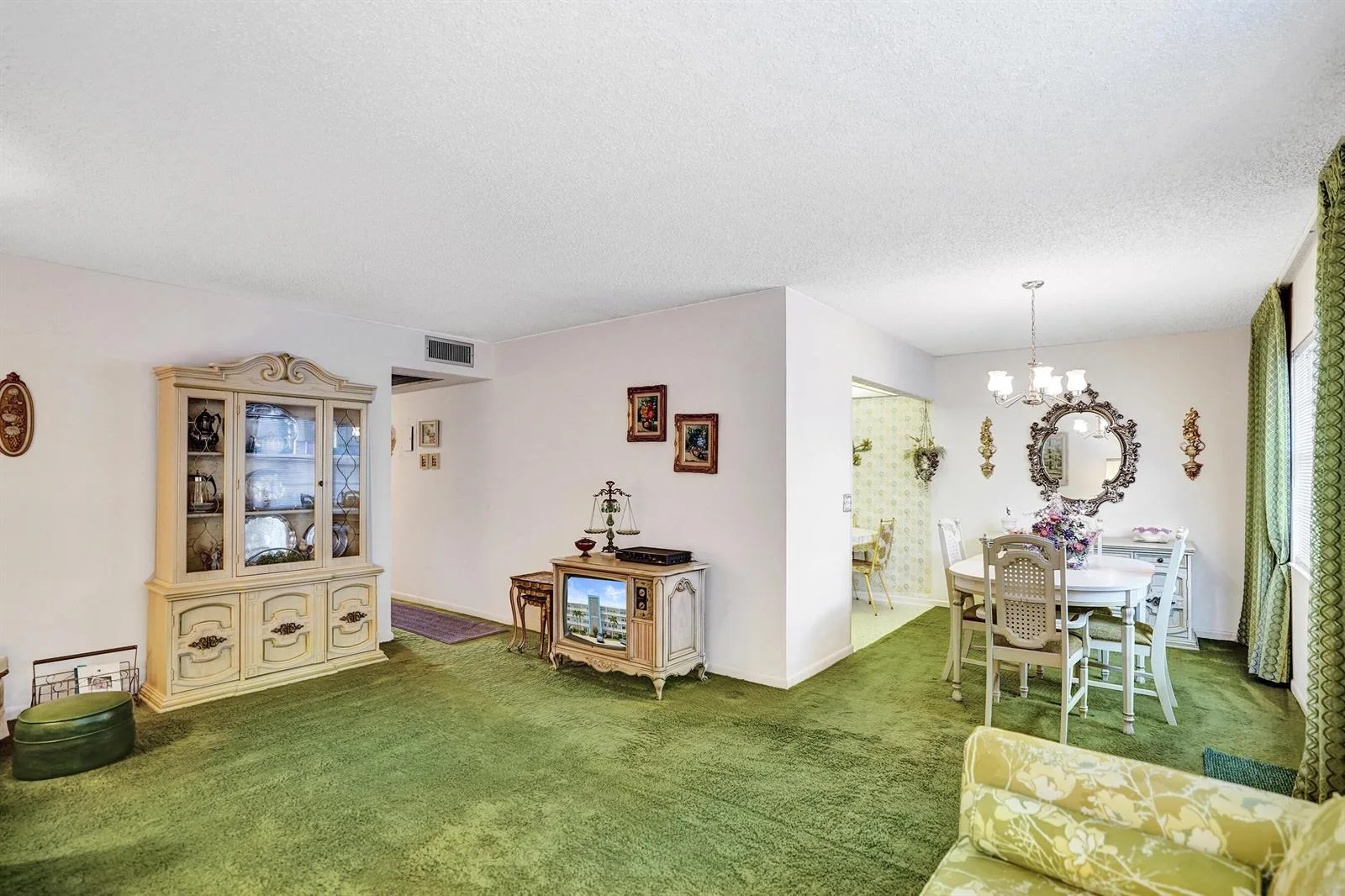 2049 Lyndhurst K # 2049, Deerfield Beach, FL 33442 photo 8