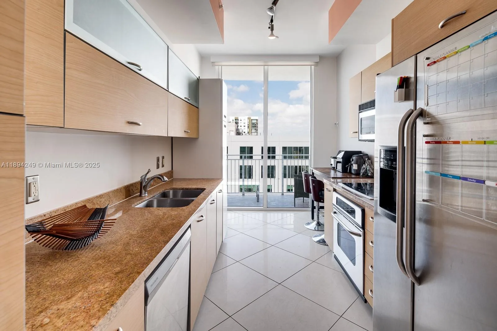 2275 Biscayne Blvd # 905, Miami, FL 33137 photo 4