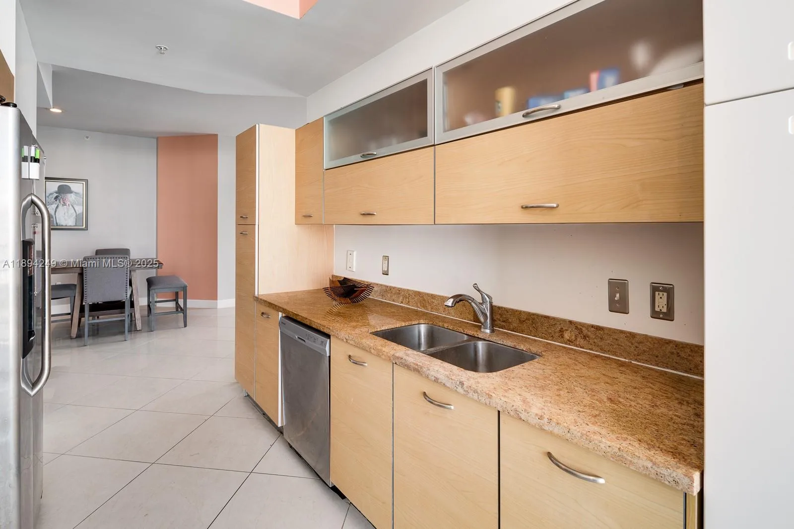 2275 Biscayne Blvd # 905, Miami, FL 33137 photo 5