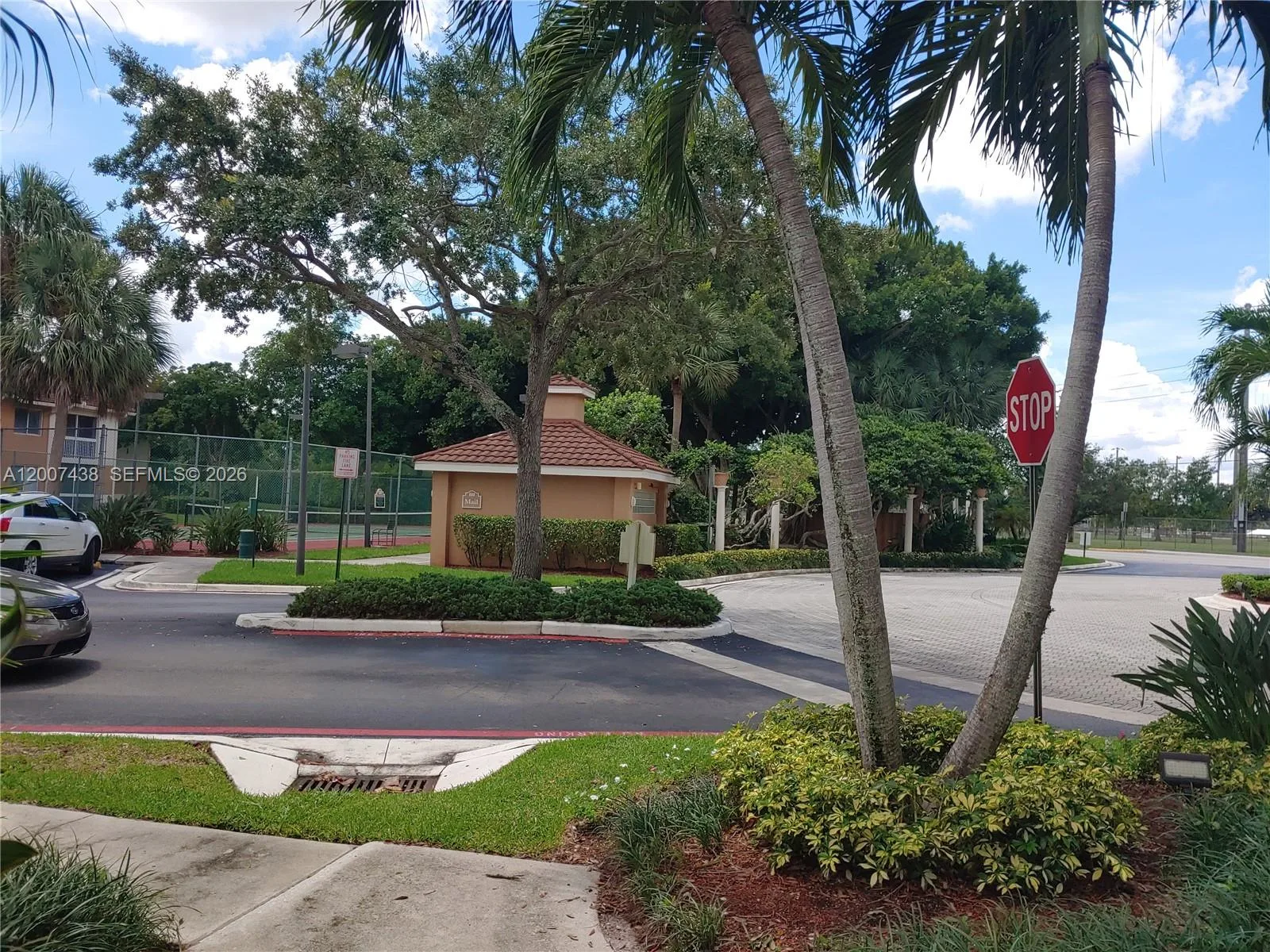 704 NW 92nd Ave # 704, Plantation, FL 33324 photo 6