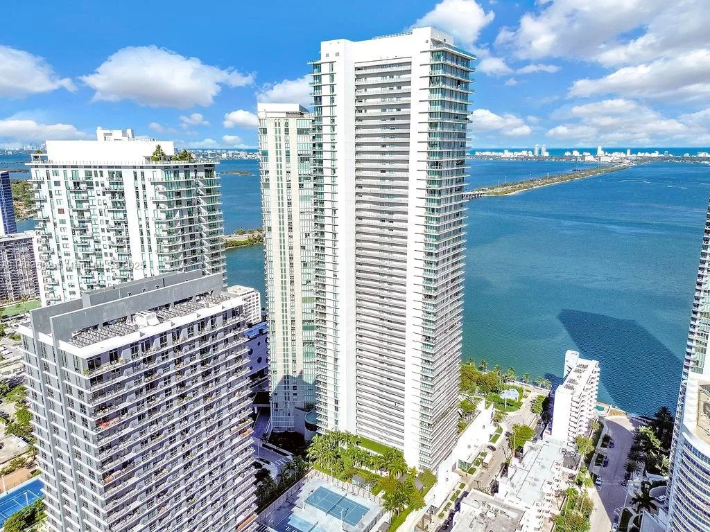650 NE 32nd St # 1004, Miami, FL 33137 photo 3