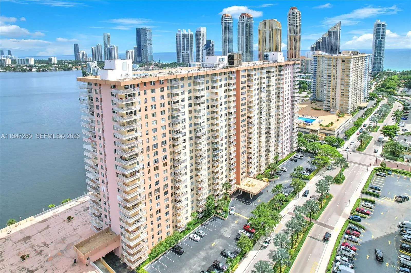251 174th St # 311, Sunny Isles Beach, FL 33160