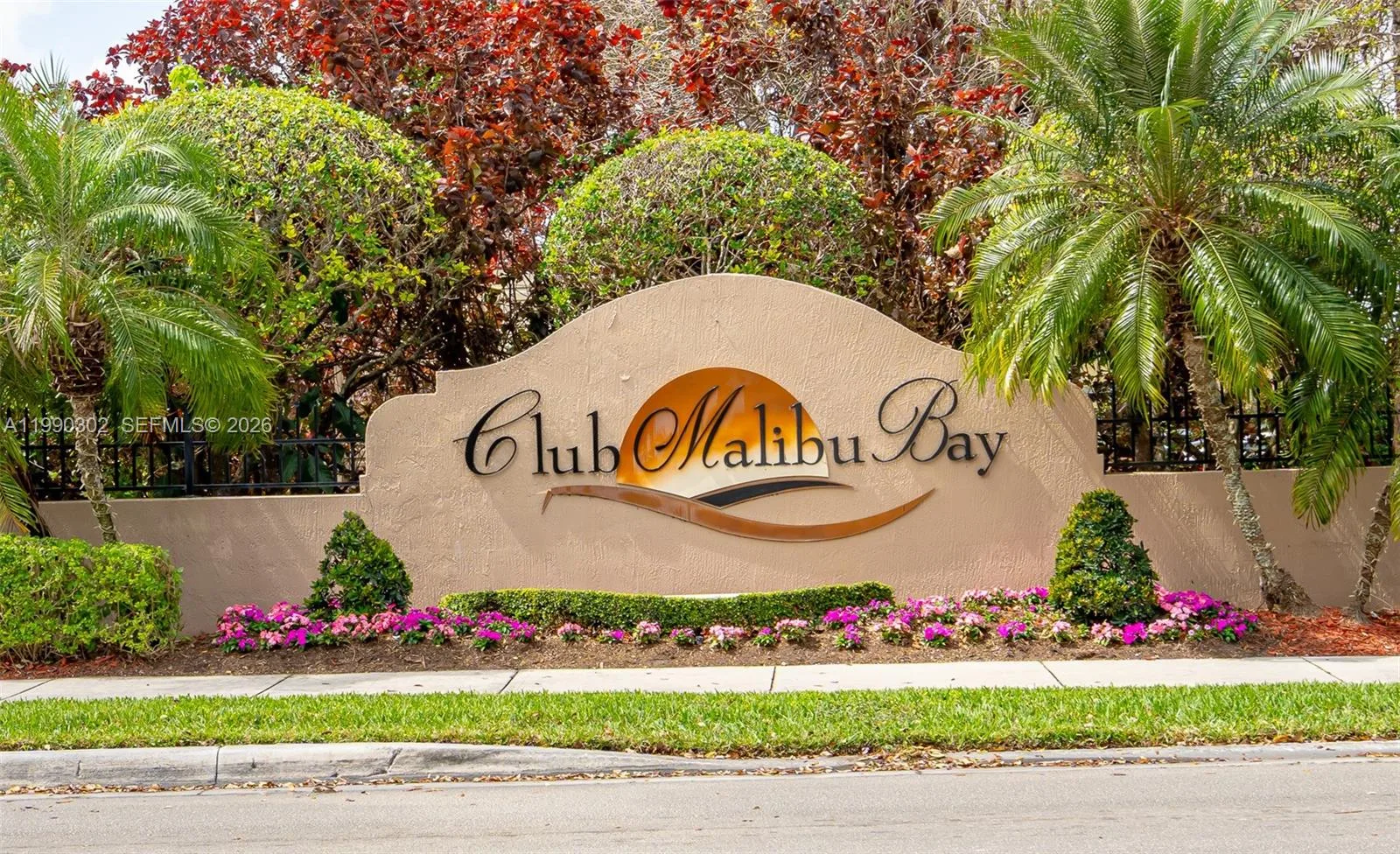 935 NE 33rd Ter # 203, Homestead, FL 33033