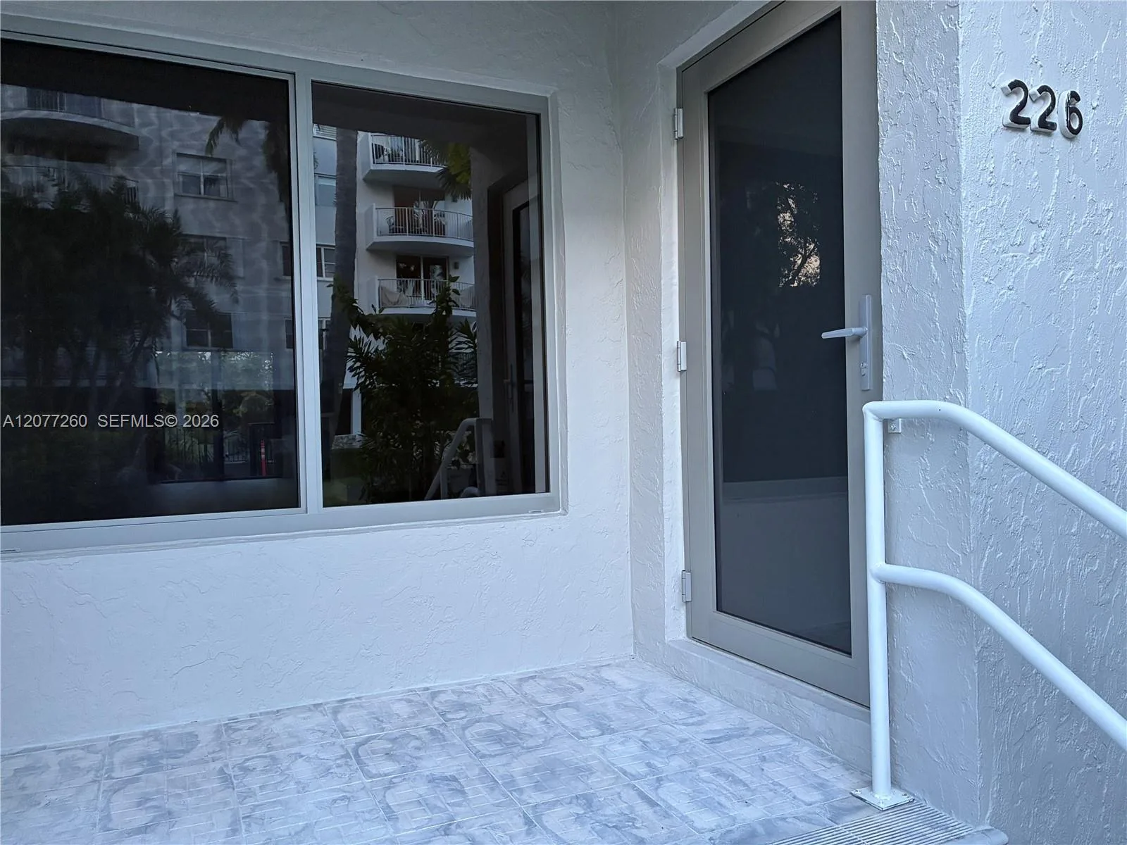 226 Sea View Dr # 105, Key Biscayne, FL 33149 photo 3