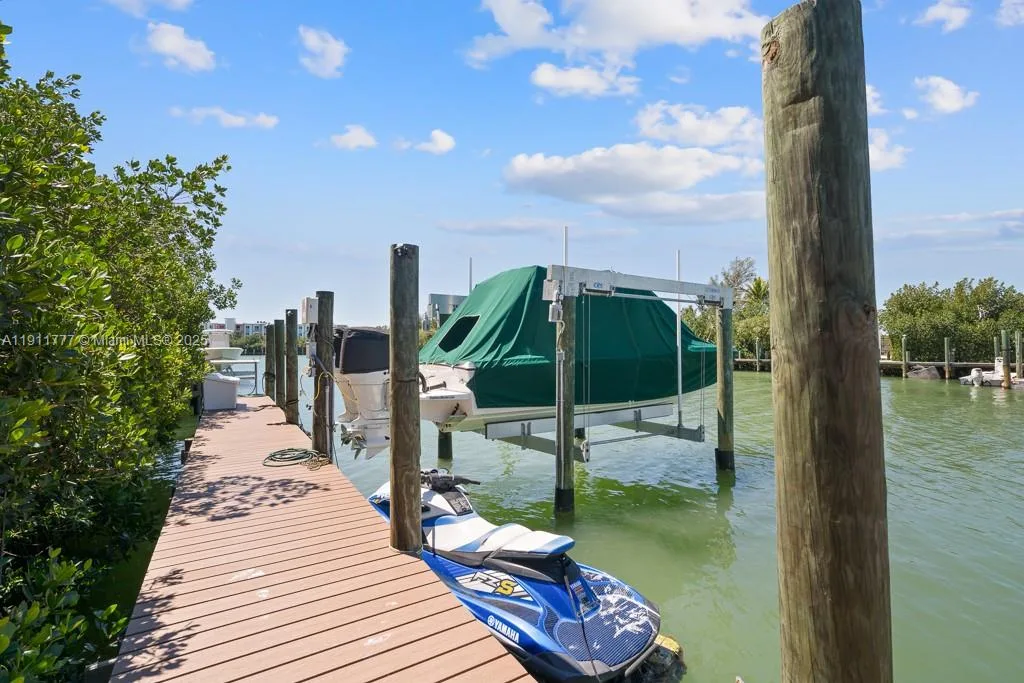 112 Avenue D # 1, Marathon, FL 33050 photo 4