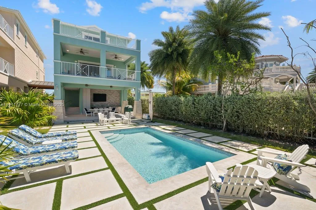 112 Avenue D # 1, Marathon, FL 33050 photo 5