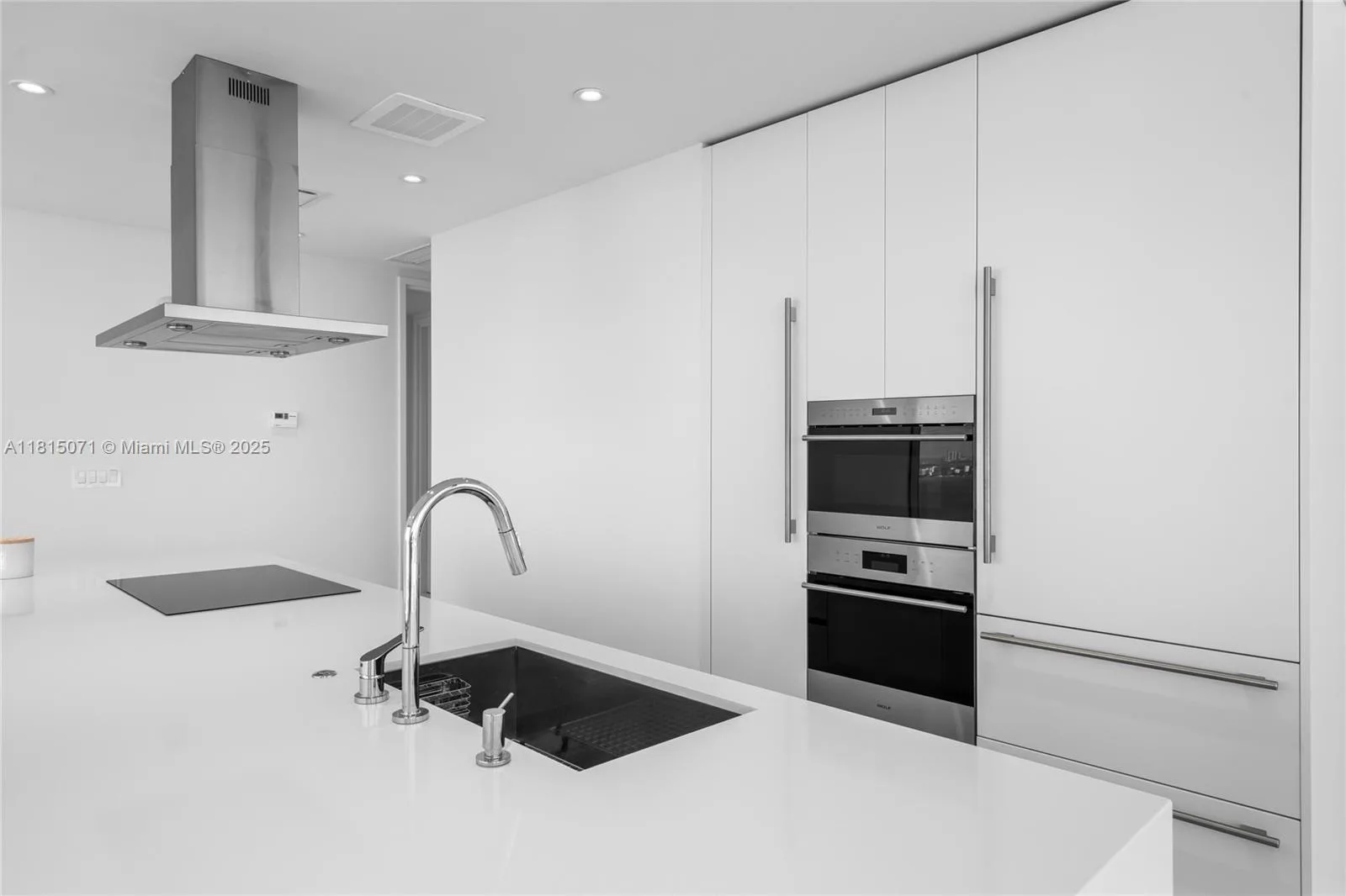 700 NE 26th Ter # 1106, Miami, FL 33137 photo 3