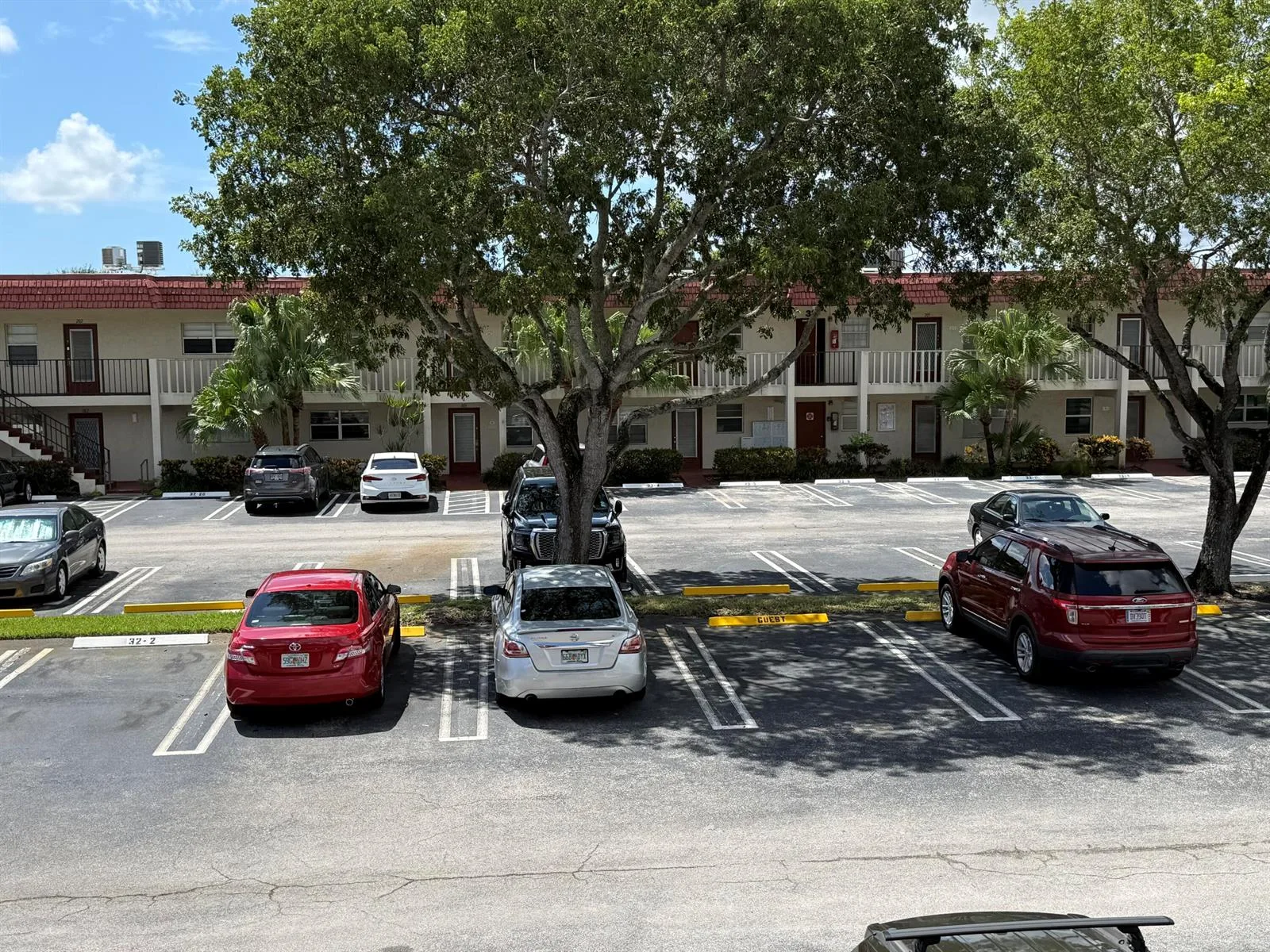 31 Abbey Lane # 206, Delray Beach, FL 33446