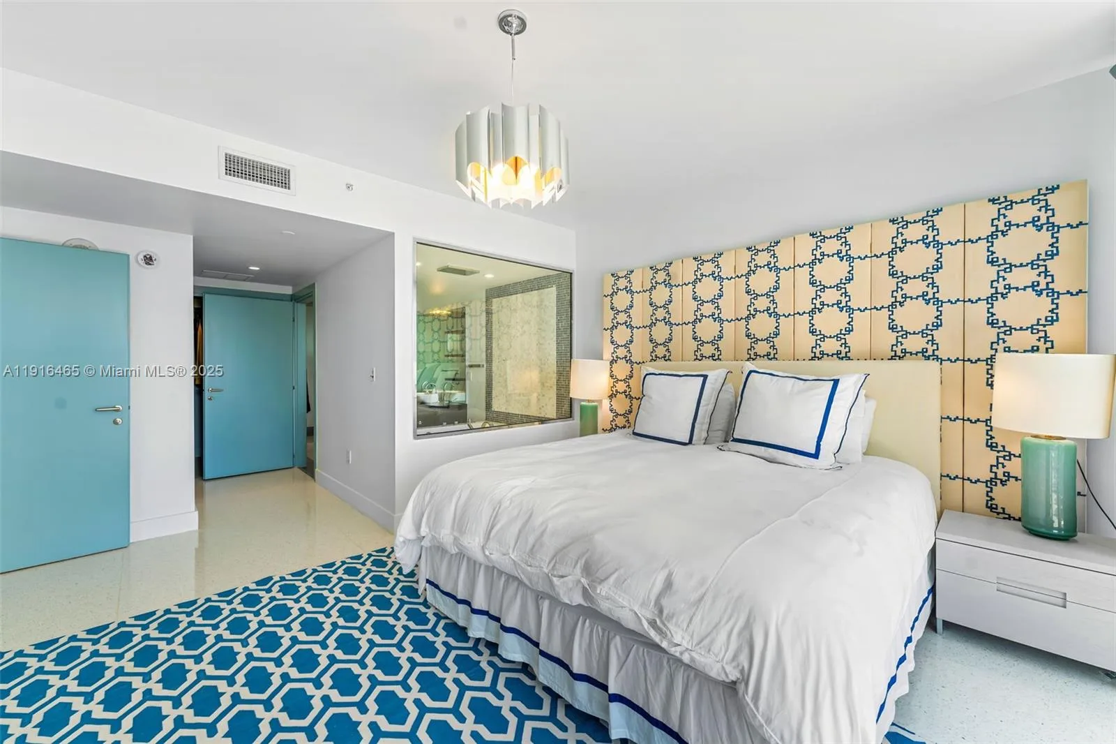 200 Biscayne Boulevard Way # 4005, Miami, FL 33131 photo 5