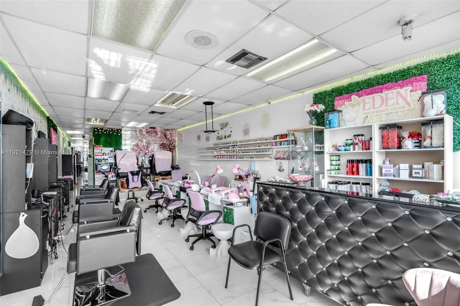 6761 W Flagler St, Miami, FL 33144