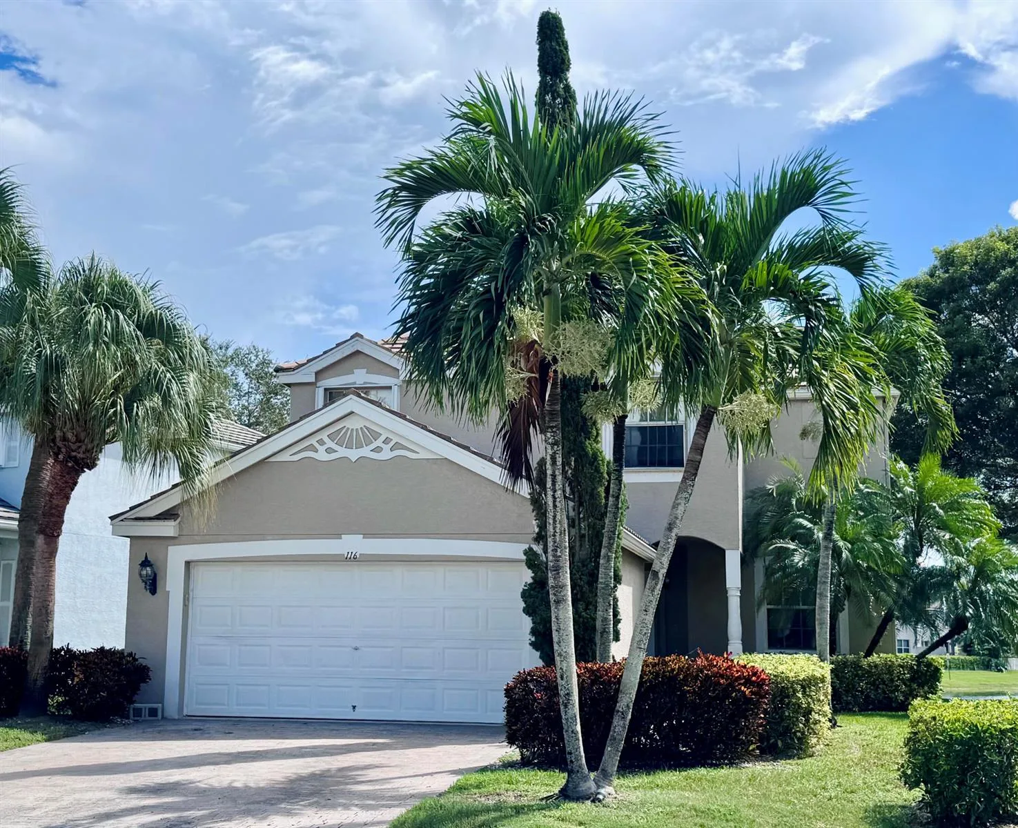 116 Hamilton Terrace, Royal Palm Beach, FL 33414