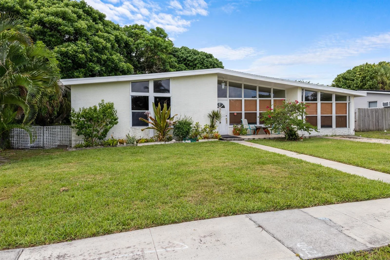 642 W OCEAN, Boynton Beach, FL 33426