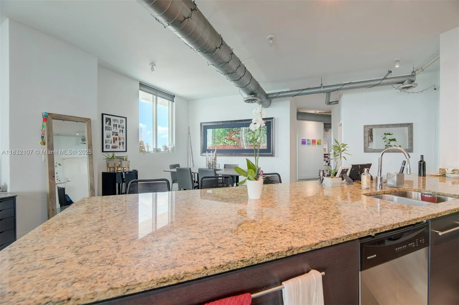 700 NE 25th St # 1604, Miami, FL 33137 photo 12