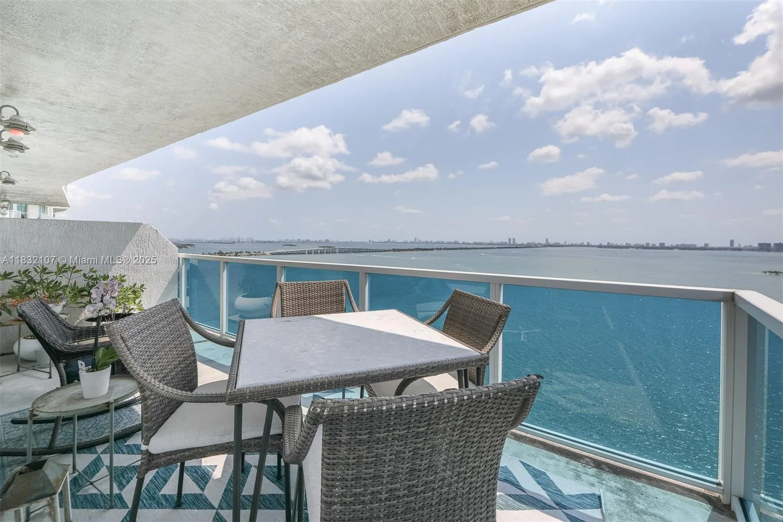 700 NE 25th St # 1604, Miami, FL 33137 photo 6