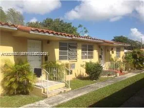 8960 NE 2nd Ave # 1, El Portal, FL 33138