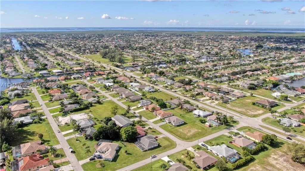 4328 SW 20TH PL, Cape Coral, FL 33914 photo 5