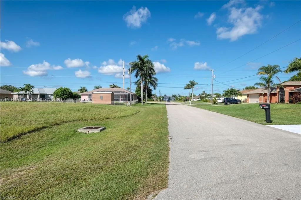 4328 SW 20TH PL, Cape Coral, FL 33914 photo 7