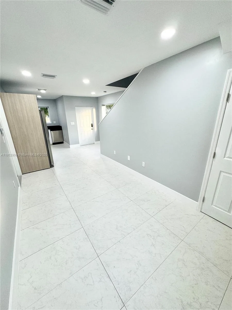 926 - 932 NW 2nd St, Fort Lauderdale, FL 33311 photo 10