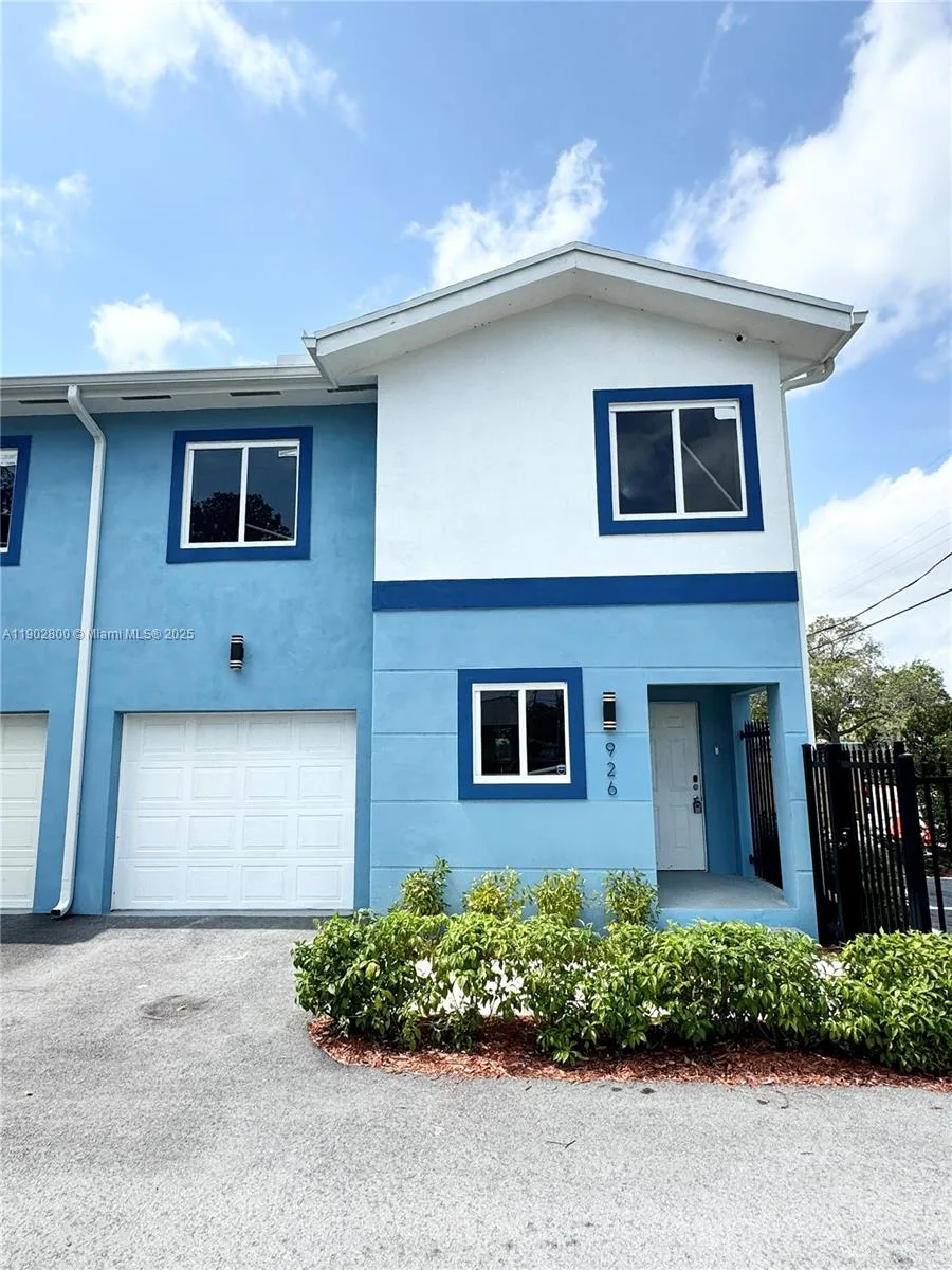 926 - 932 NW 2nd St, Fort Lauderdale, FL 33311 photo 4