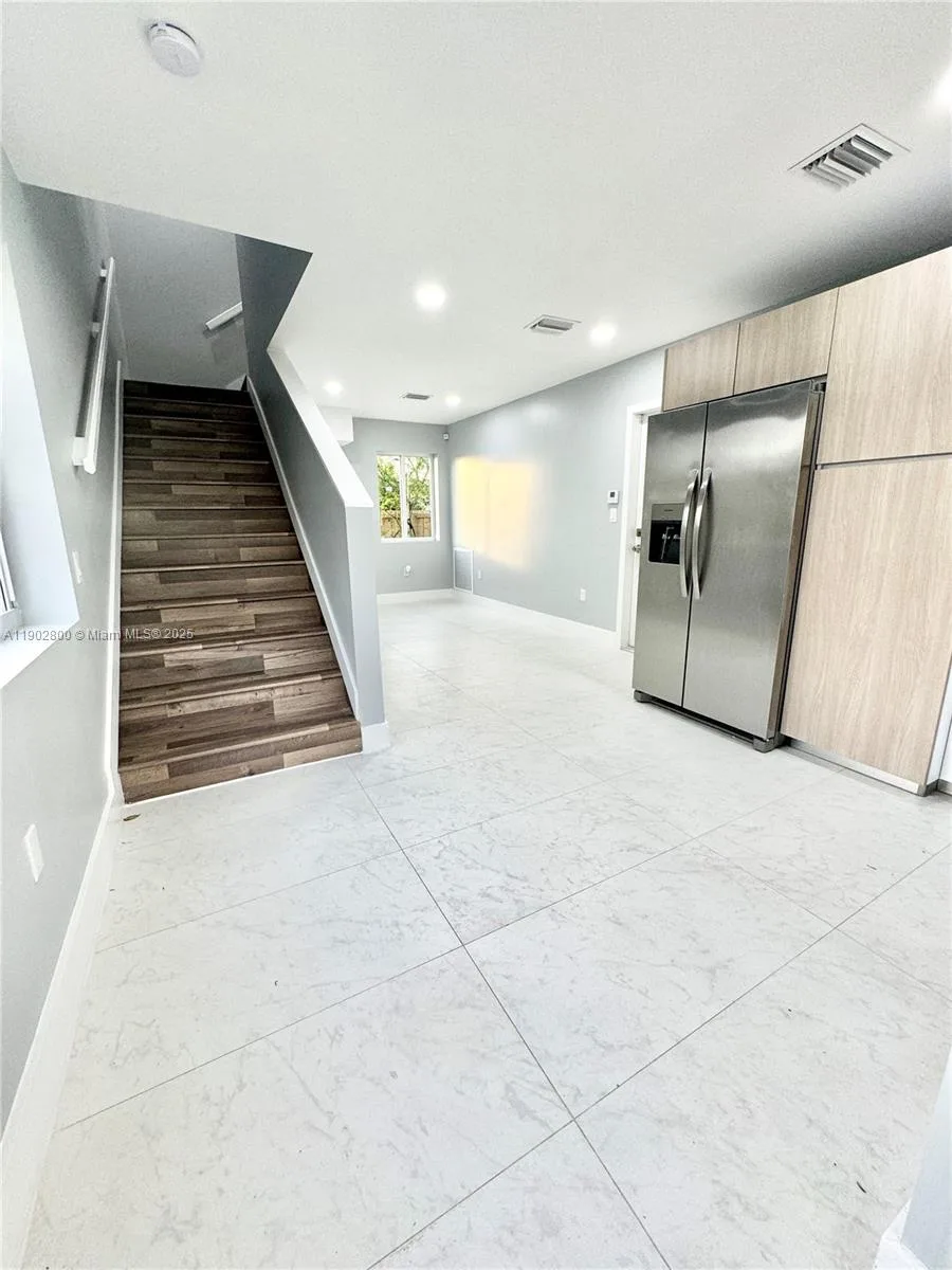 926 - 932 NW 2nd St, Fort Lauderdale, FL 33311 photo 9