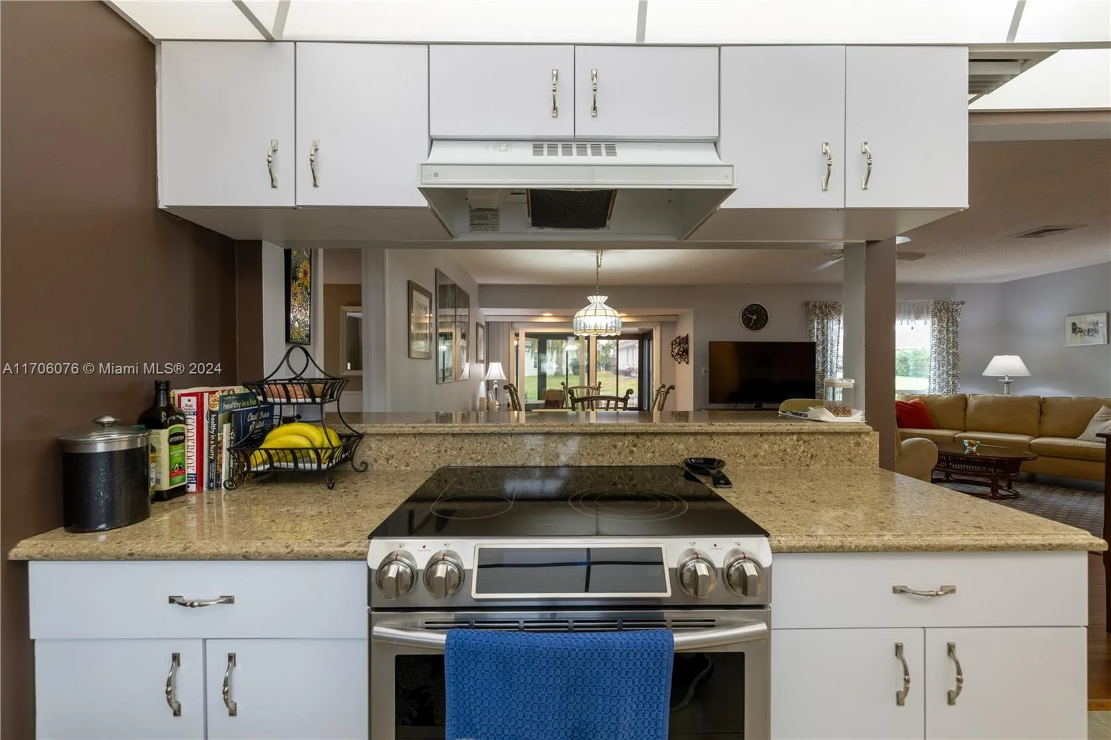 4289 Island Circle # 2, Fort Myers, FL 33919 photo 2