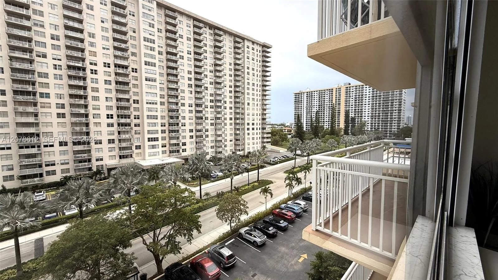 251 174th St # 608, Sunny Isles Beach, FL 33160 photo 9