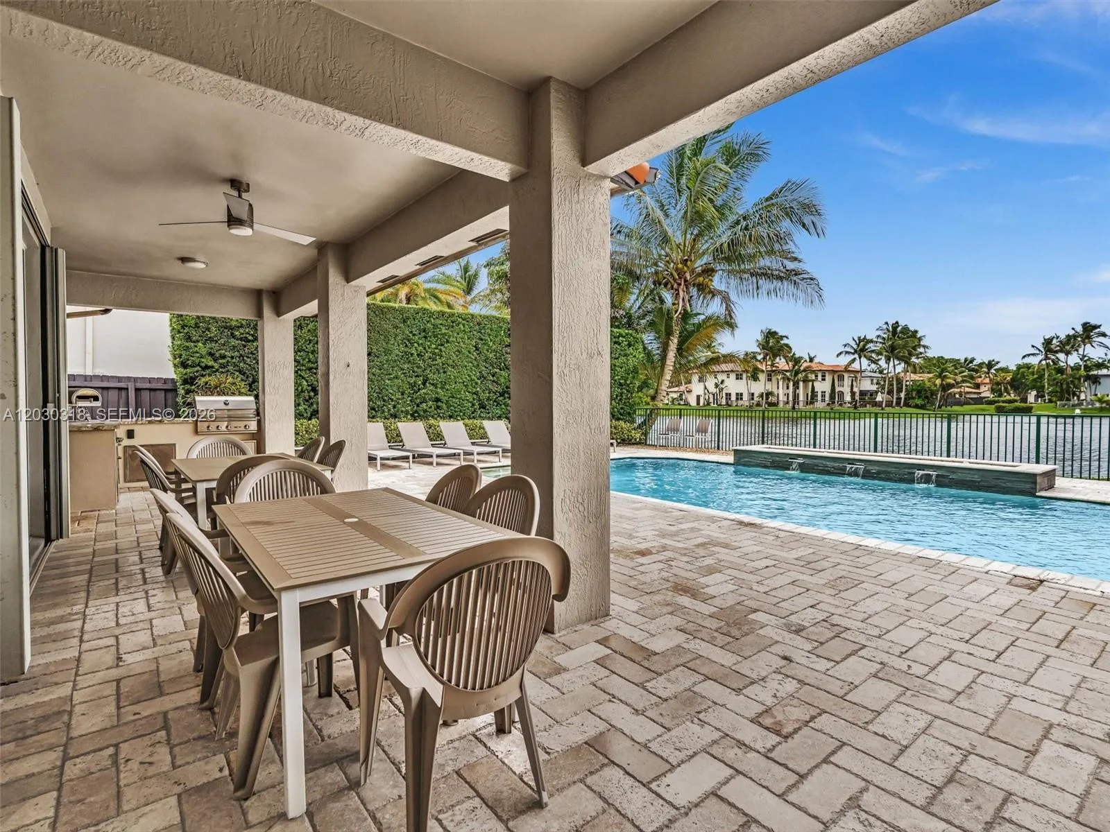 8052 NW 161st Ter, Miami Lakes, FL 33016 photo 7