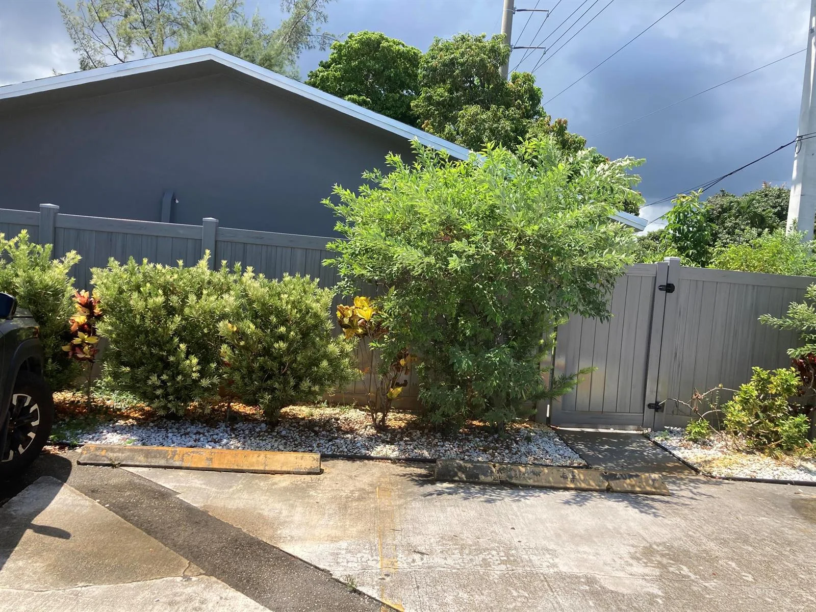 1175 NE 6TH Avenue NE # 1-2, Fort Lauderdale, FL 33304