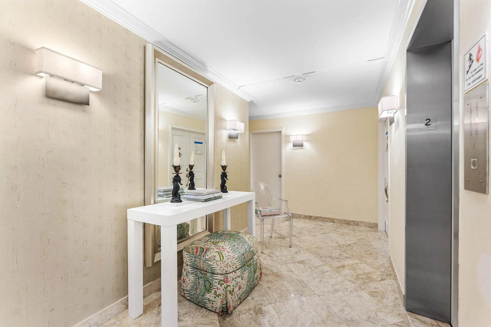170 Chilean Avenue # 2A, Palm Beach, FL 33480
