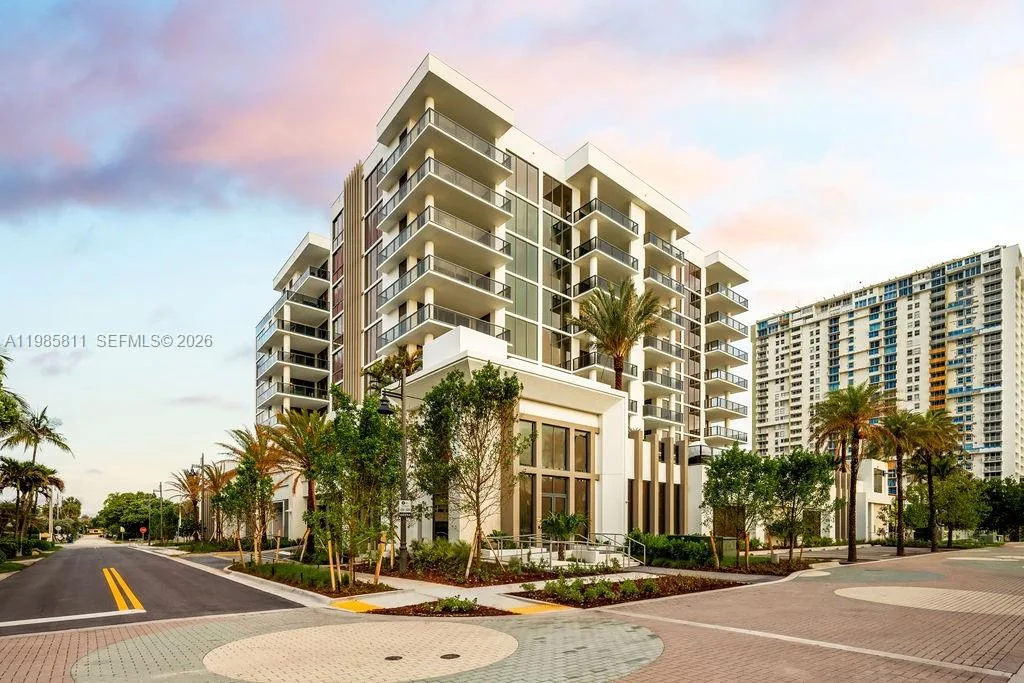 305 Briny Ave # 405, Pompano Beach, FL 33062