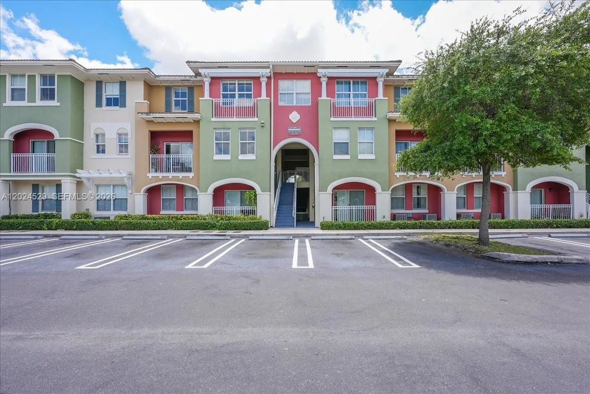 11102 NW 83rd St # 108, Doral, FL 33178