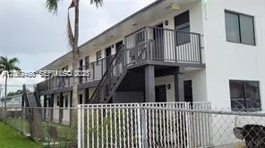 110 W 26th St # 4, Hialeah, FL 33010