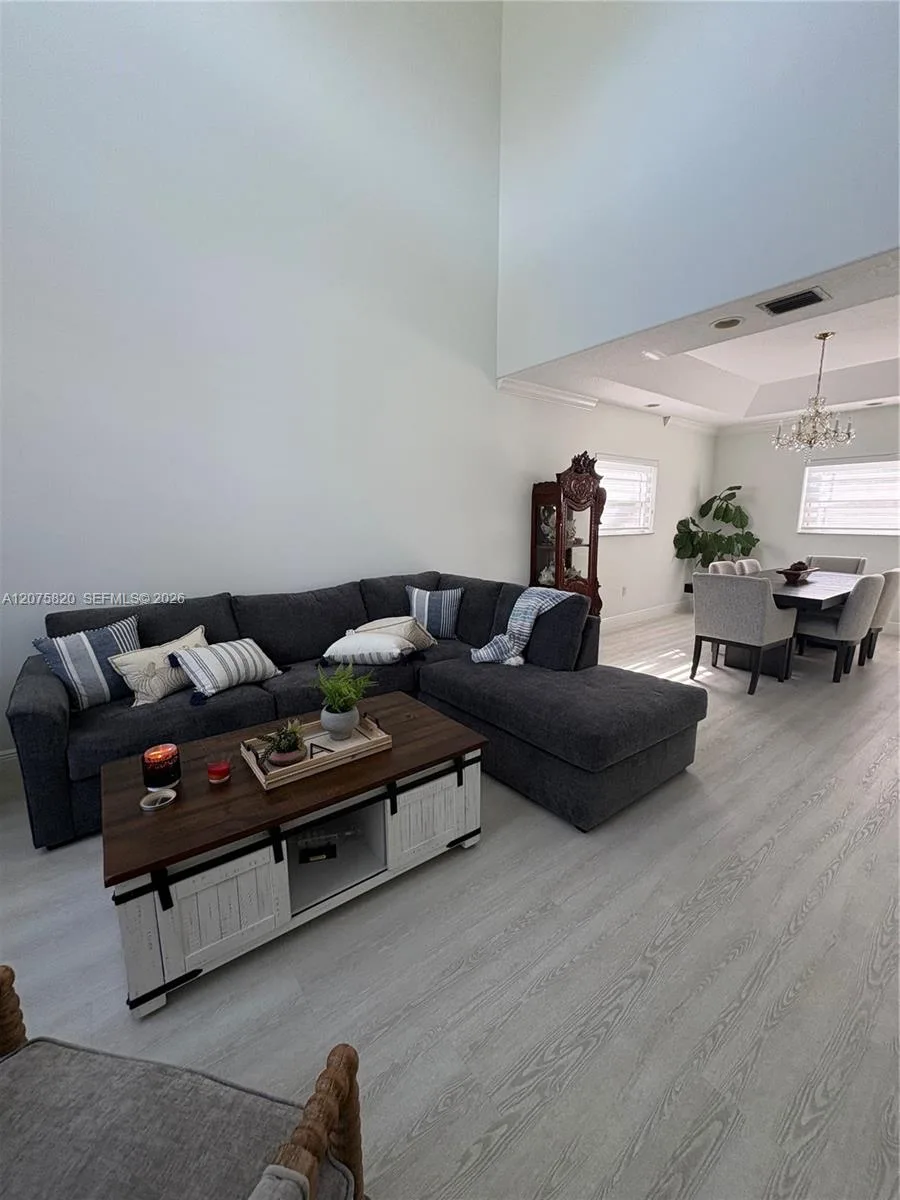 12071 SW 1st St, Miami, FL 33184 photo 10