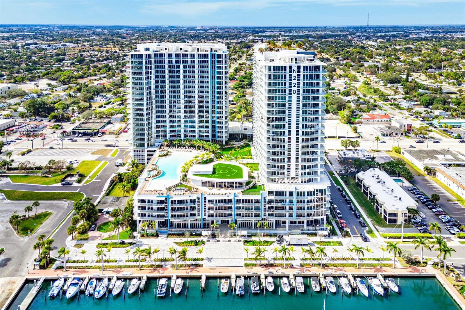 220 Lake Shore Drive # 1010, Lake Park, FL 33403