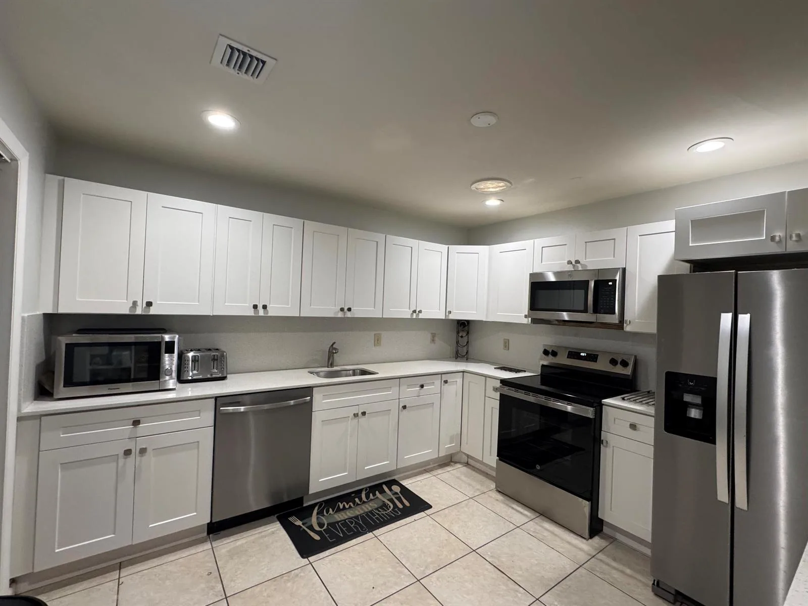 8016 AMBACH Way # 18D, Hypoluxo, FL 33462