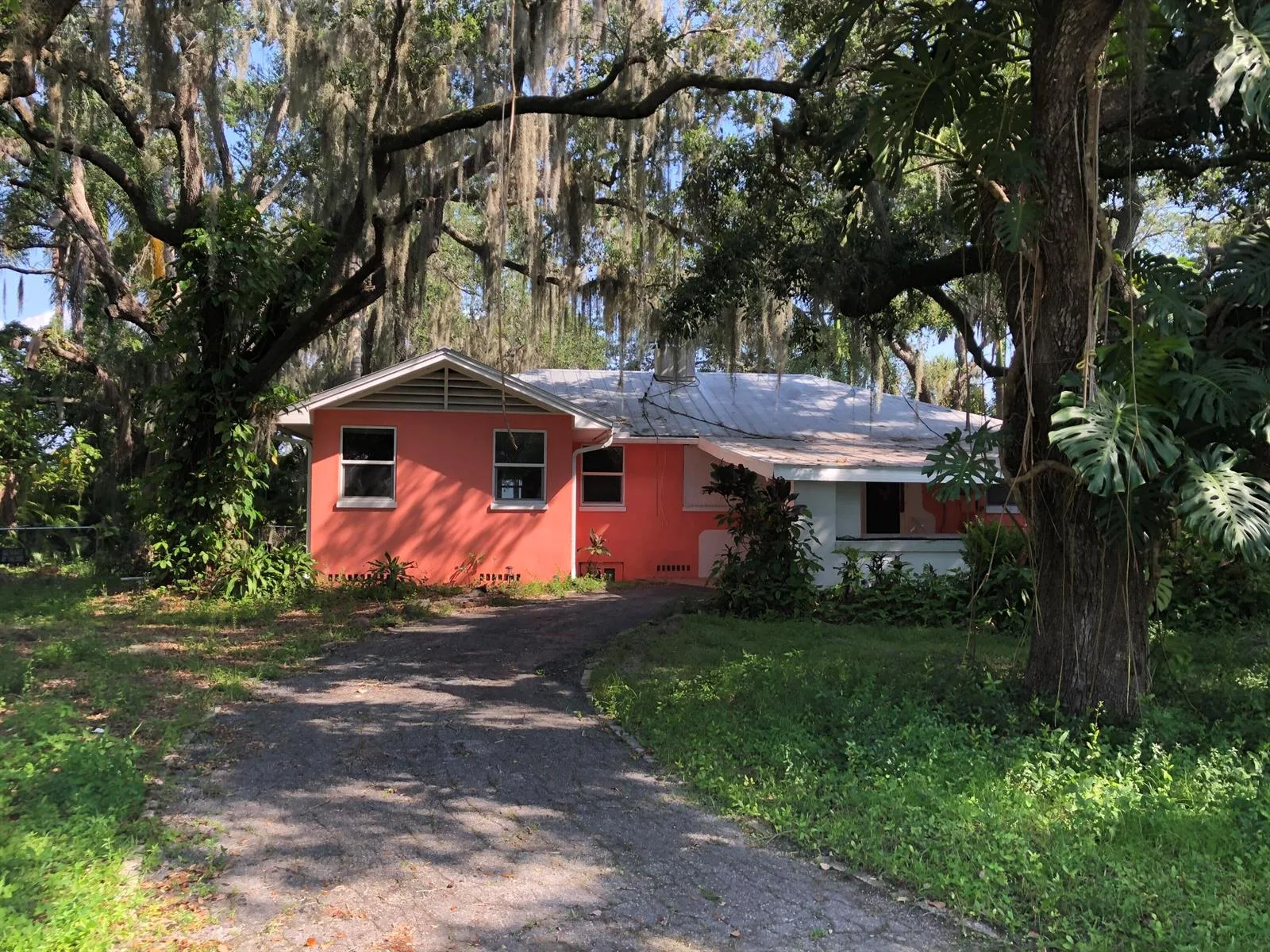 67 W North Shore Avenue, FL 33903 photo 2