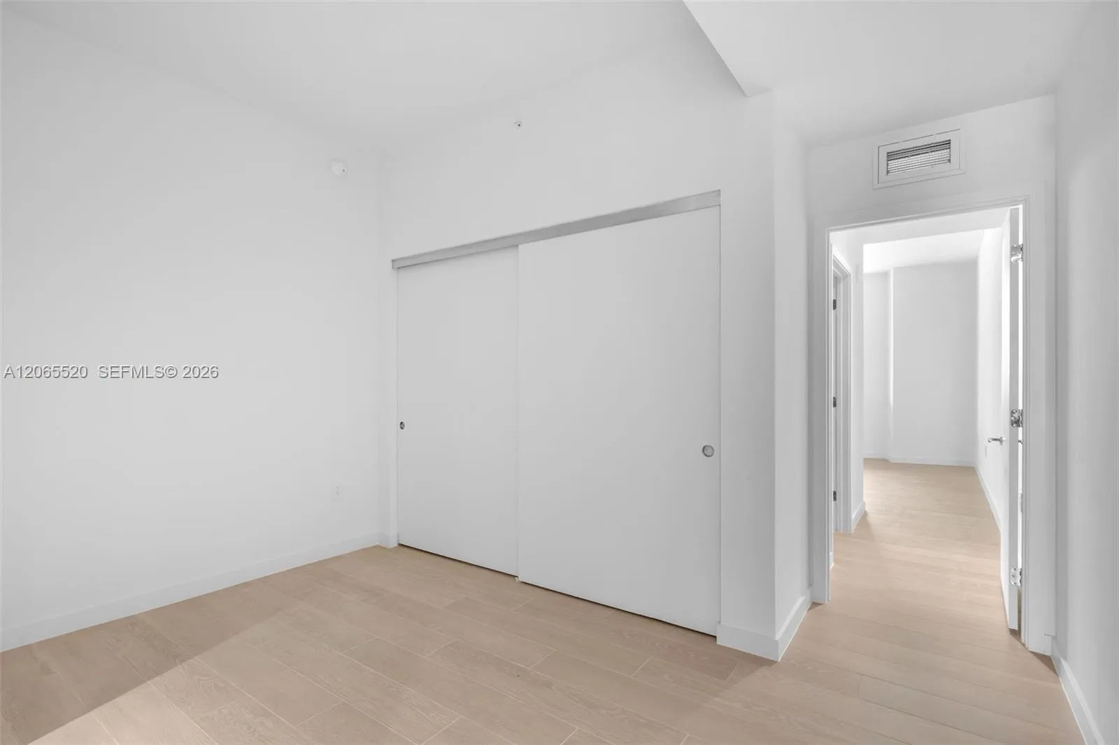 1400 Biscayne Blvd # 2905, Miami, FL 33132 photo 12