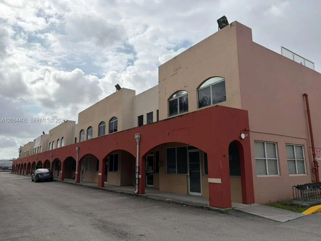 5161 NW 79th Ave # 13, Doral, FL 33166