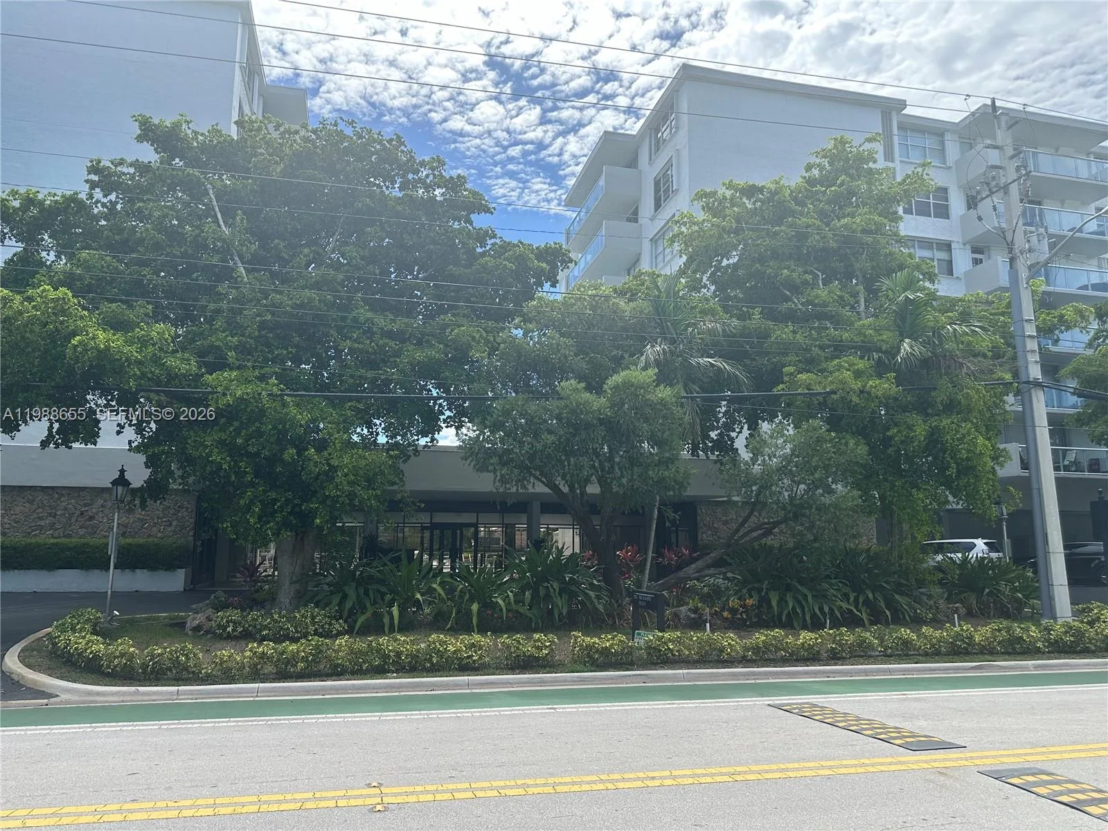 10000 W Bay Harbor Dr # PH4, Bay Harbor Islands, FL 33154