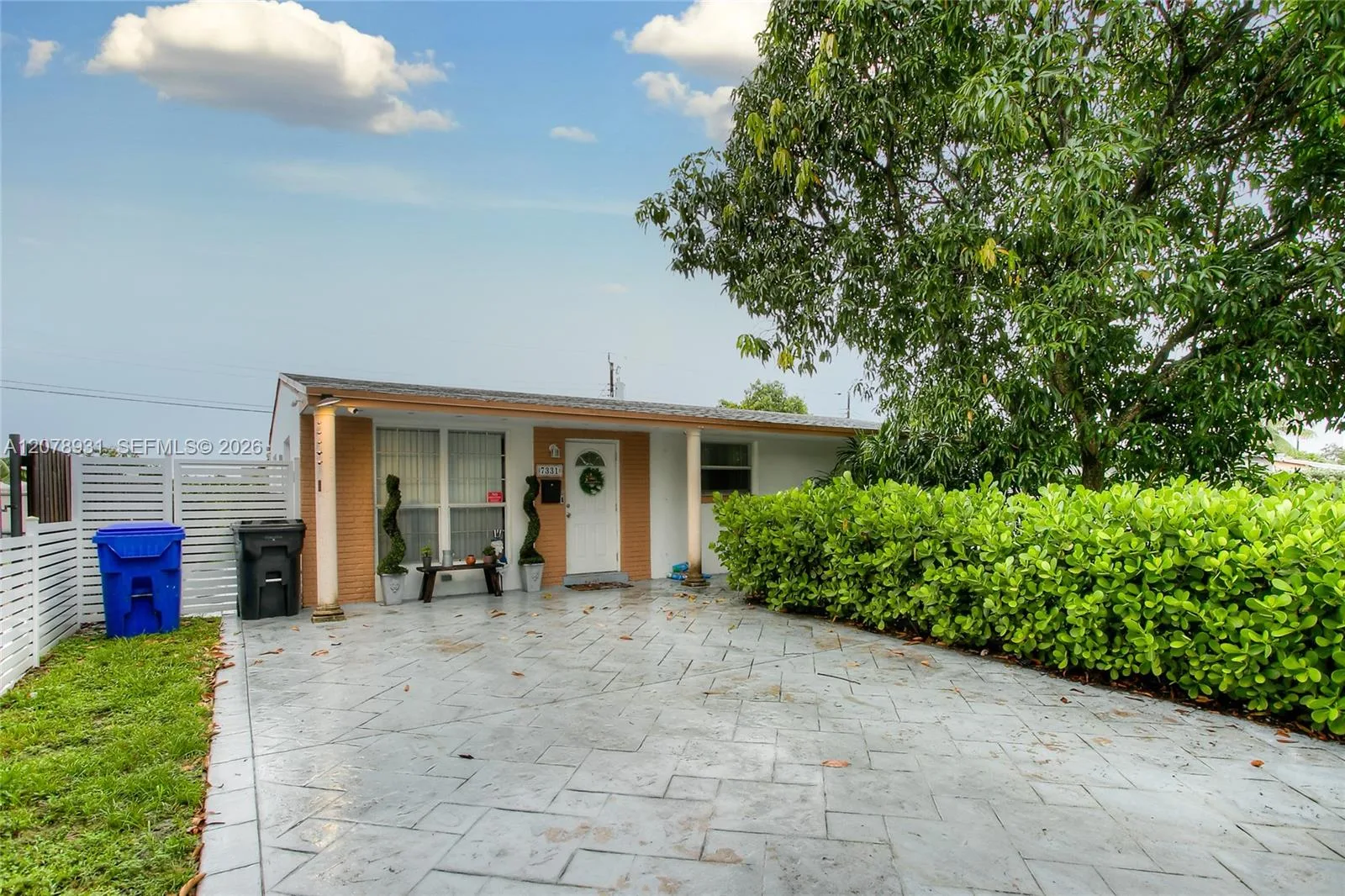 7331 Johnson St, Hollywood, FL 33024