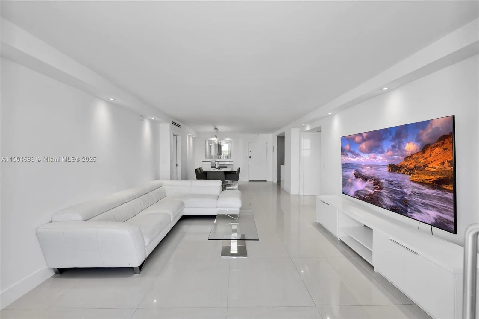 3140 S Ocean Dr # 1011, Hallandale Beach, FL 33009 photo 13