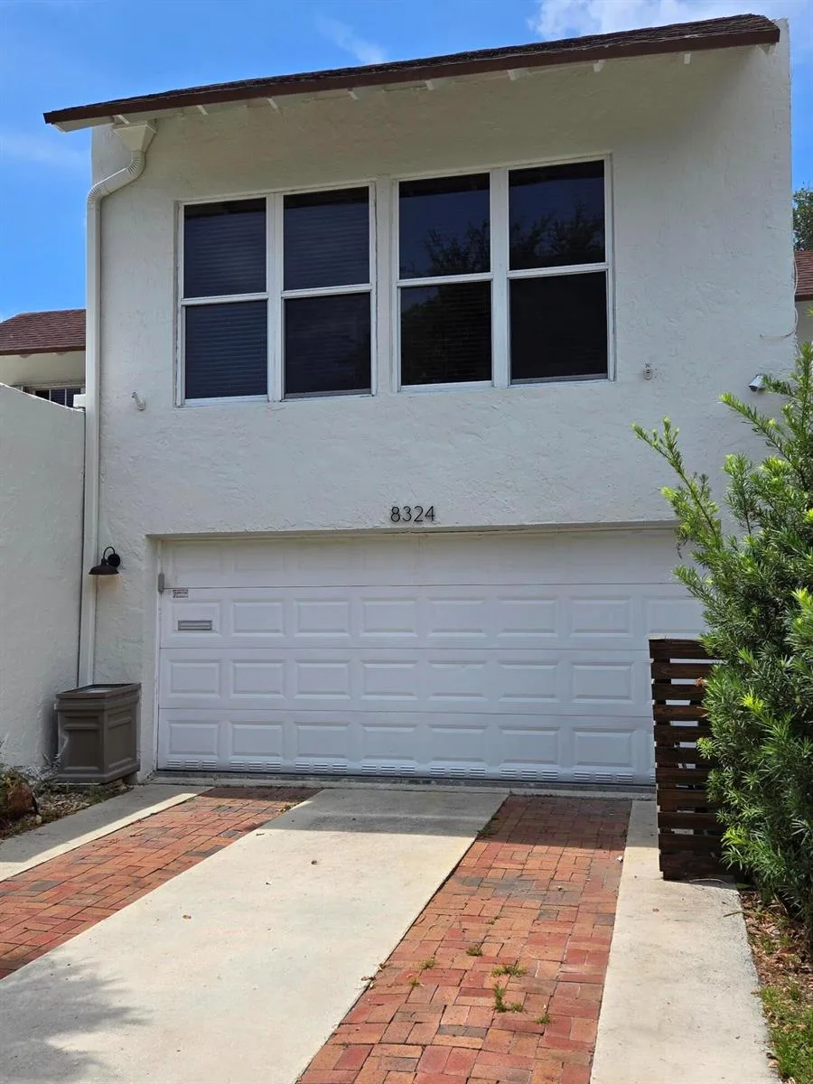 8324 SW 103rd Avenue, Miami, FL 33173 photo 9
