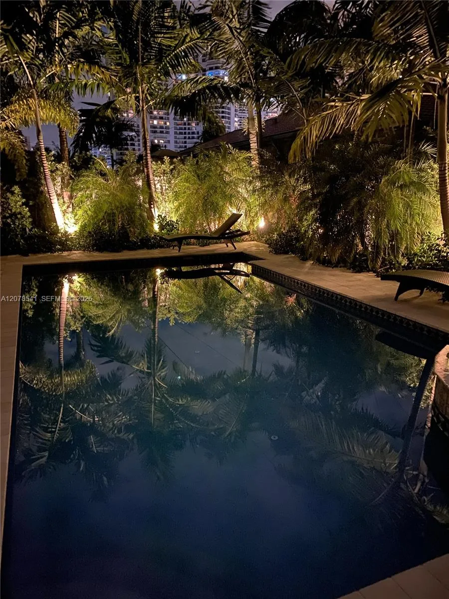 343 190th St, Sunny Isles Beach, FL 33160 photo 7