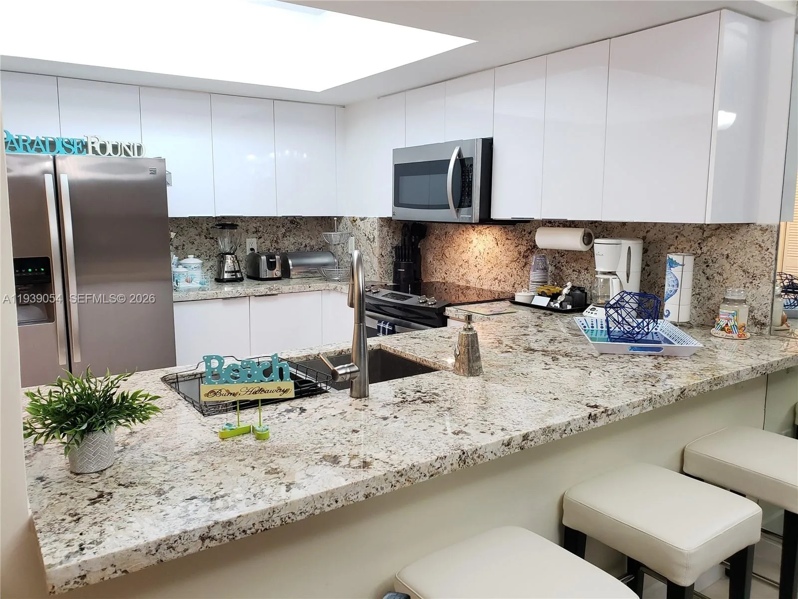 17375 Collins Ave # 906, Sunny Isles Beach, FL 33160 photo 5