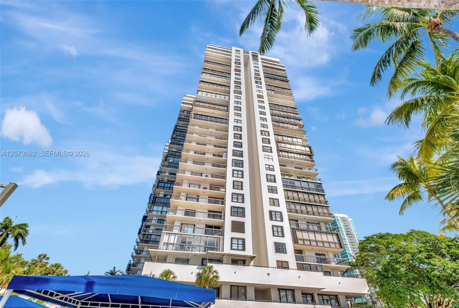 2333 Brickell Ave # 2814, Miami, FL 33129
